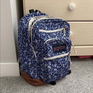 Jansport Navy and White Leaf Backpack